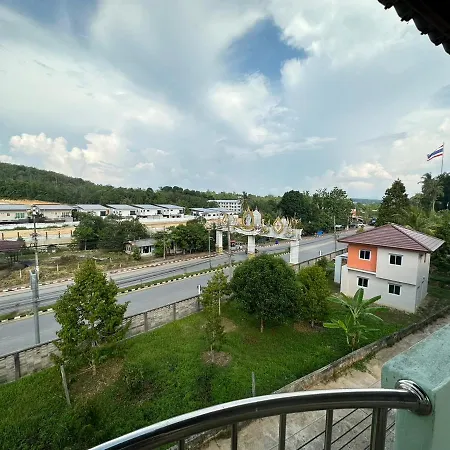 Thong Sai Homstay Betong -ทองใสโฮมสเตย์- ภายนอก รูปภาพ